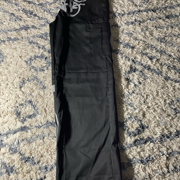 Grey and black minus 2 cargos - Picture 4 of 4